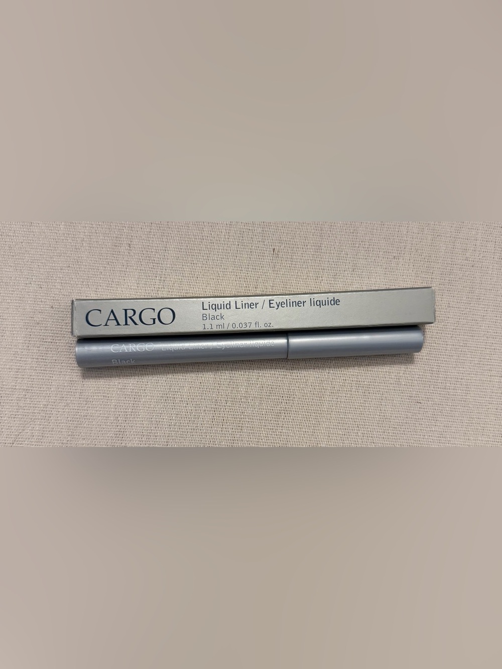 *NWT* CARGO Black Liquid Liner